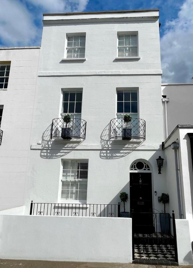 Gloucester Place Townhouse With Hot Tub! Apartment Cheltenham Exterior foto