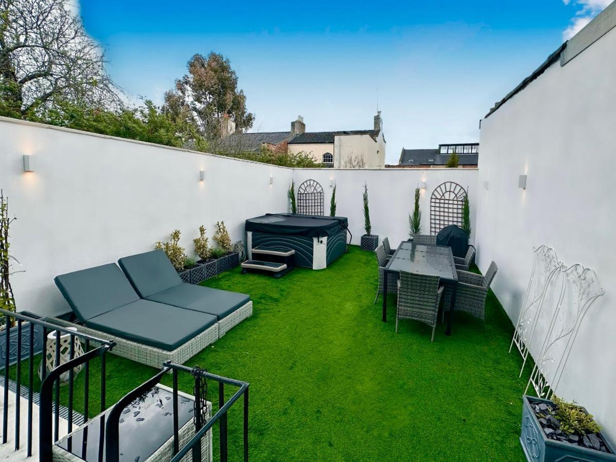 Gloucester Place Townhouse With Hot Tub! Apartment Cheltenham Exterior foto